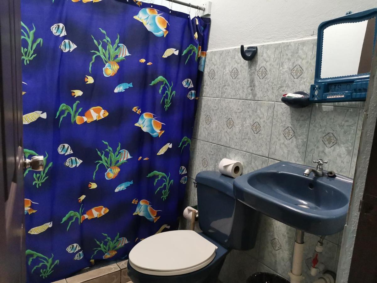Cabinas Mitchaelle'S Puerto Viejo de Talamanca Kültér fotó