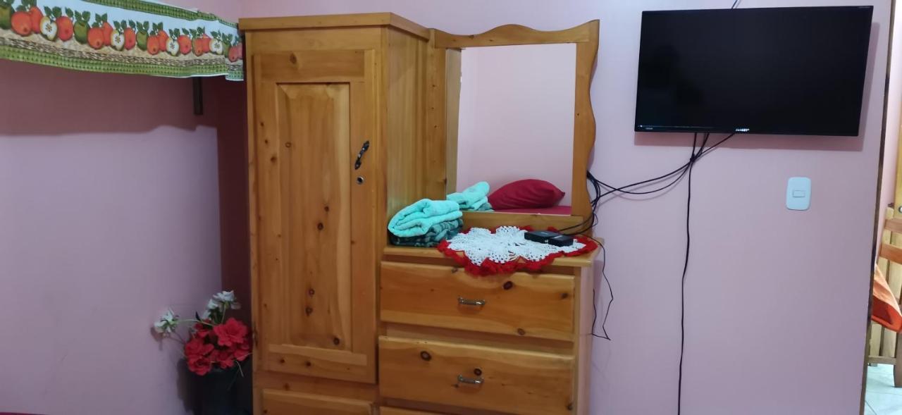 Cabinas Mitchaelle'S Puerto Viejo de Talamanca Kültér fotó