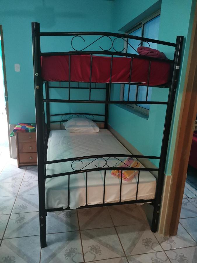 Cabinas Mitchaelle'S Puerto Viejo de Talamanca Kültér fotó